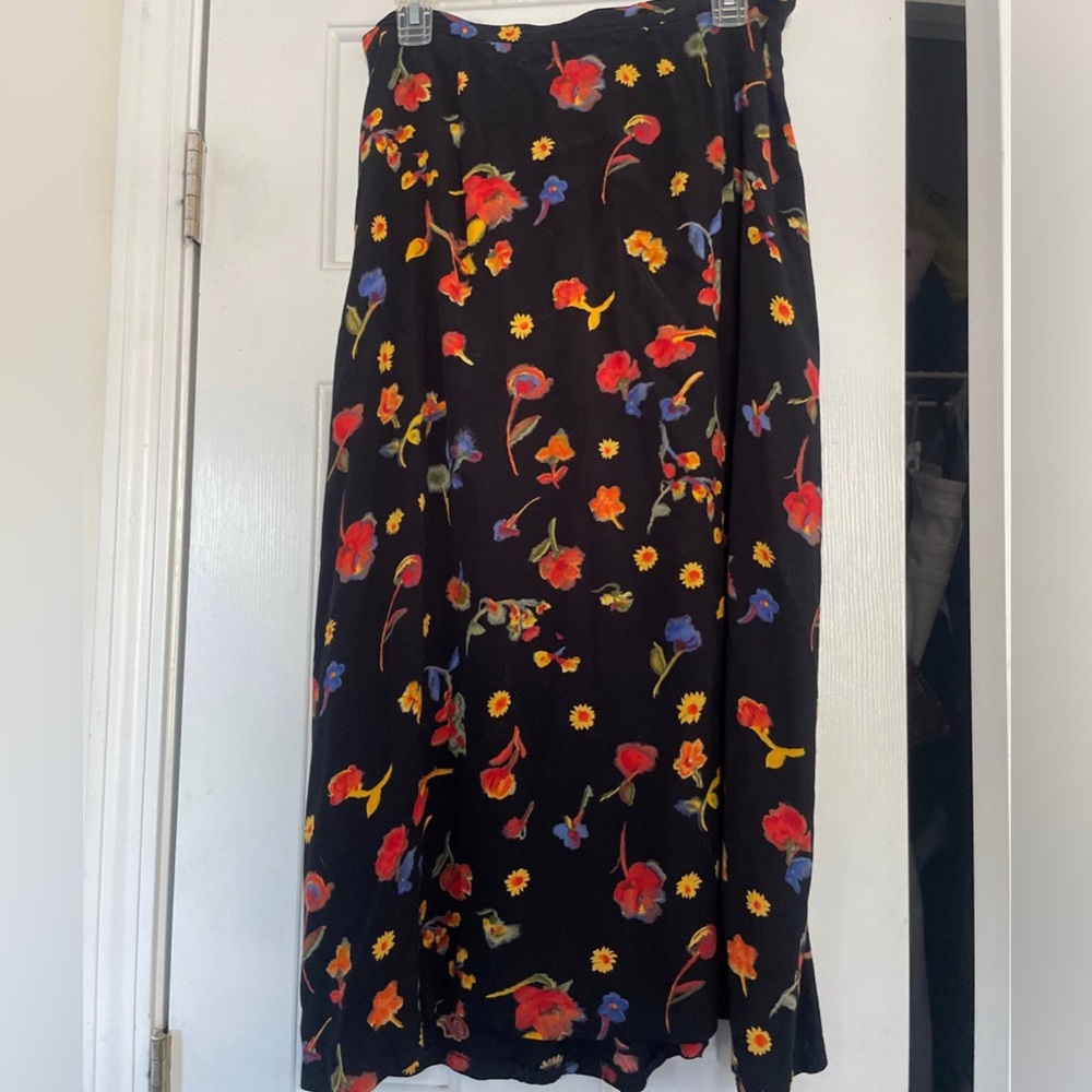 Vintage floral midi skirt